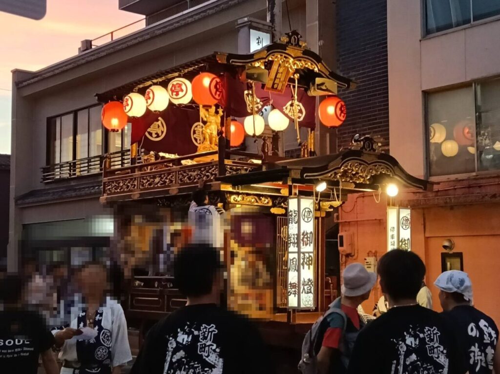 新津松坂
