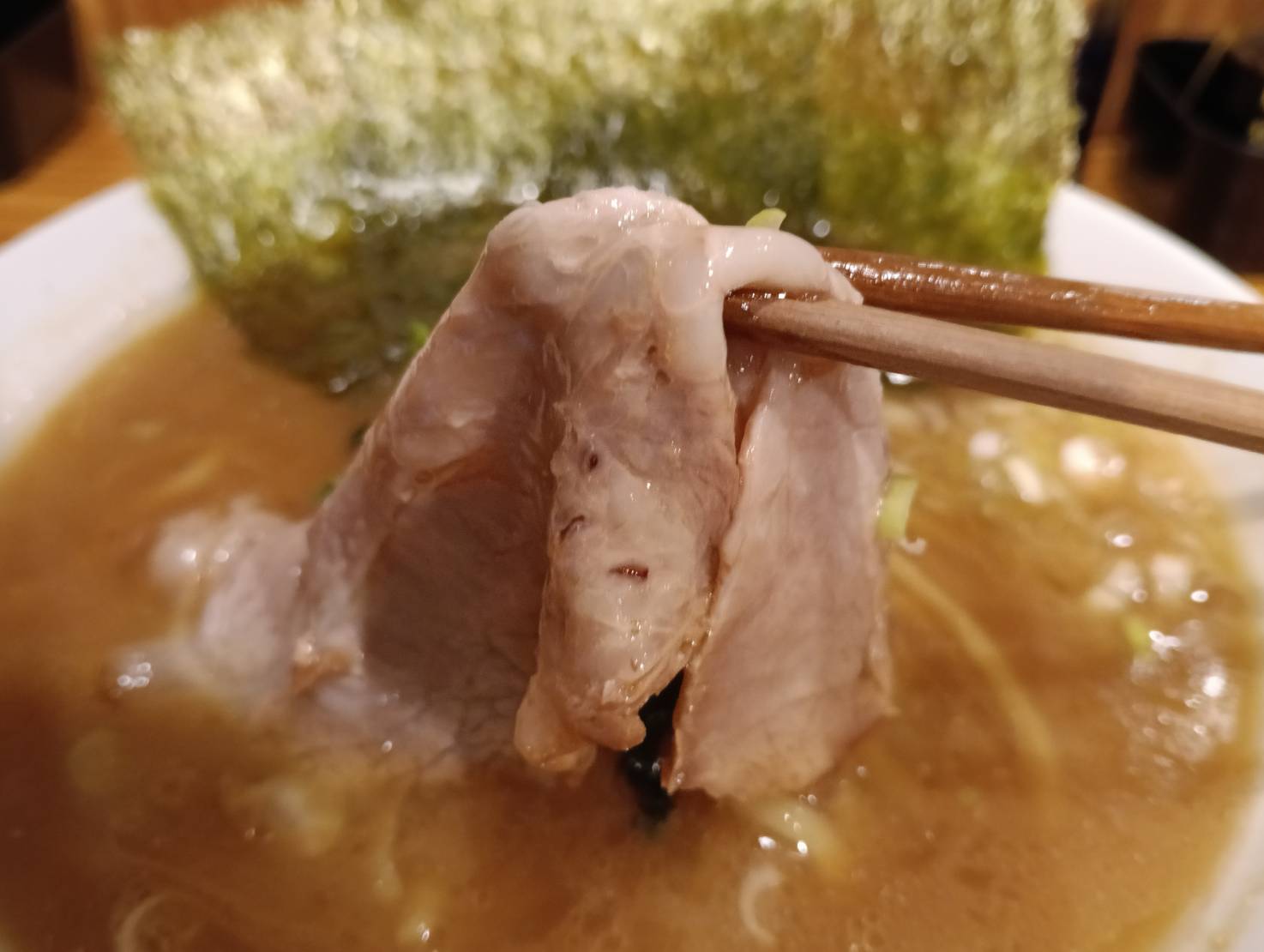 秋葉豚骨