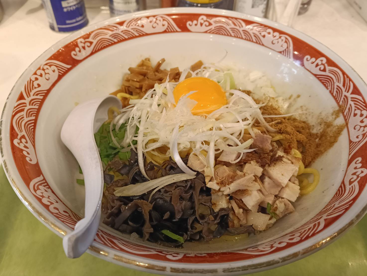まぜそばまんぷく